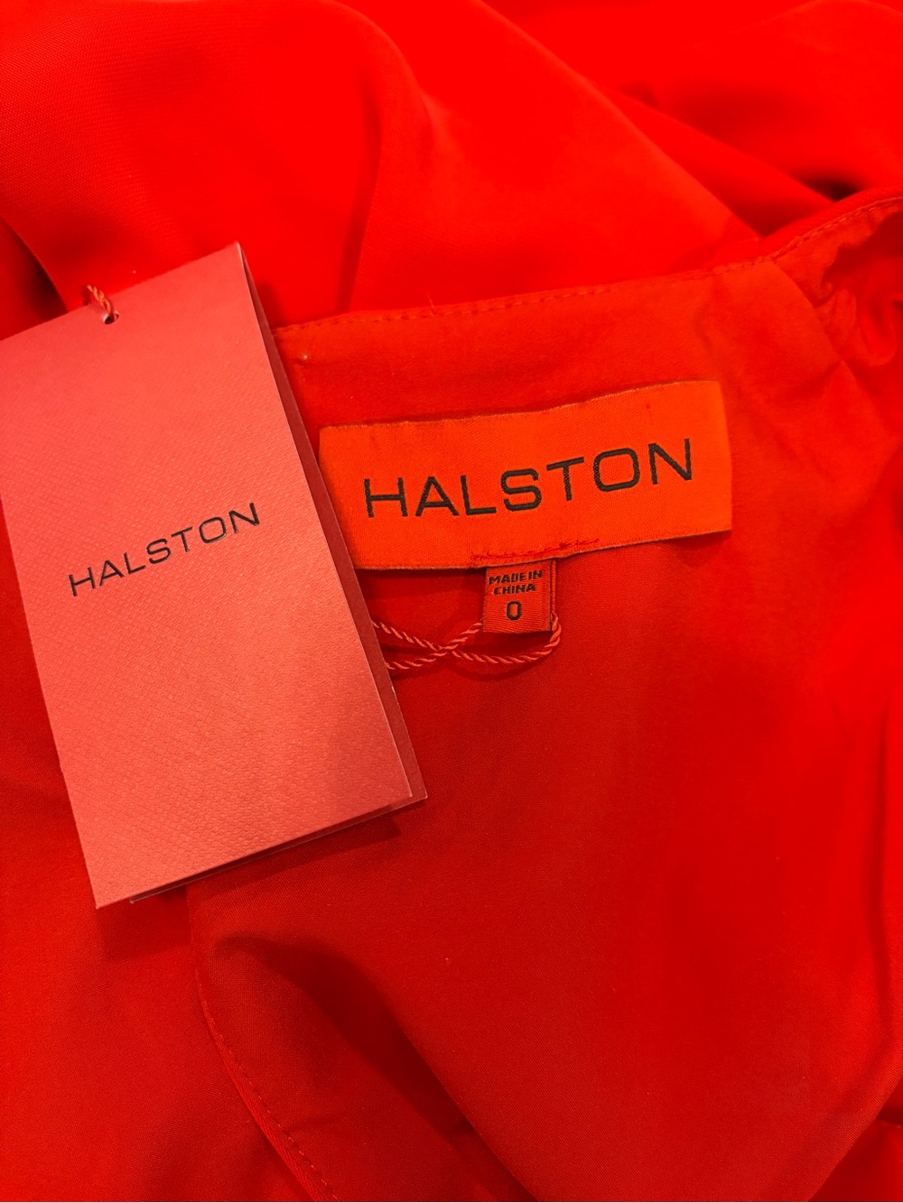 NWT: Halston OLAYA GOWN IN FLUID CREPE, Red, Size 0 - Picture 8 of 11
